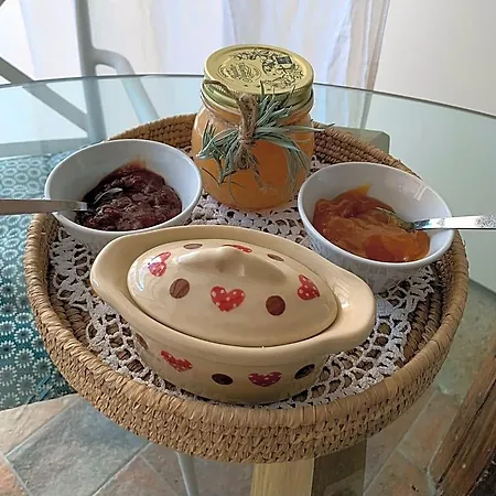 فندق مبيت وإفطار Karin - & Breakfast 3*
